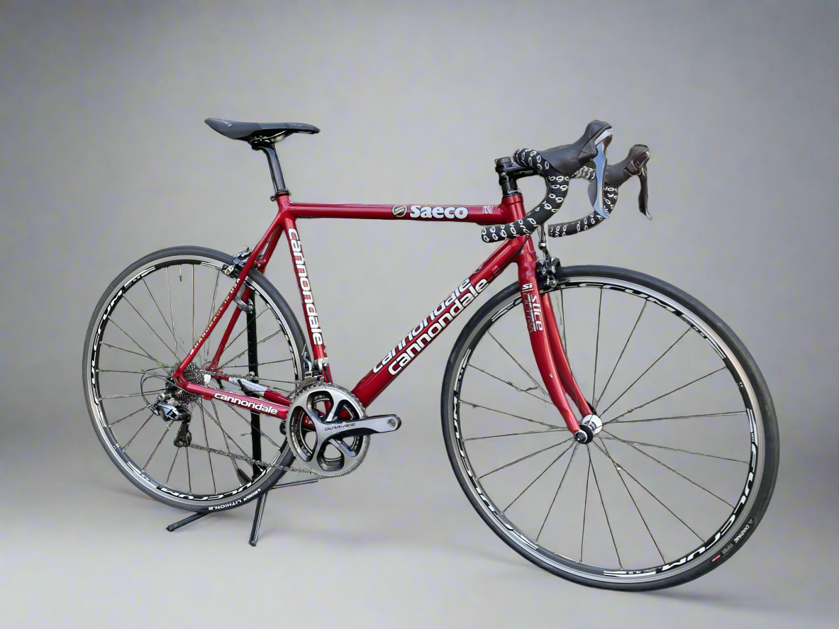 重量8.6kg!送料無料cannondale CAAD5 Si saeco 重量8.6kg!送料無料cannondale CAAD5 Si saeco